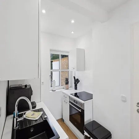 דירה Moderne Mit Terrasse *