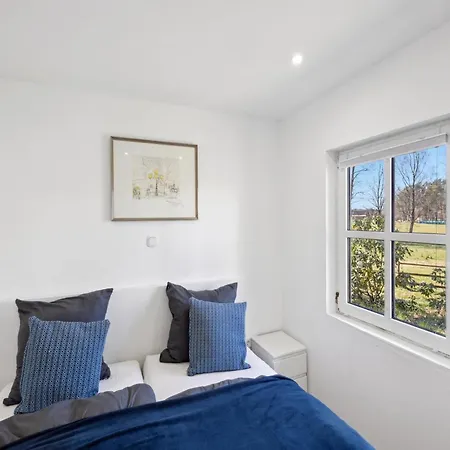 Moderne Mit Terrasse דירה *